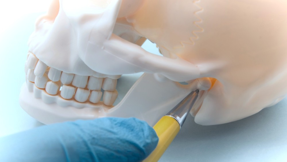tmj jaw pain